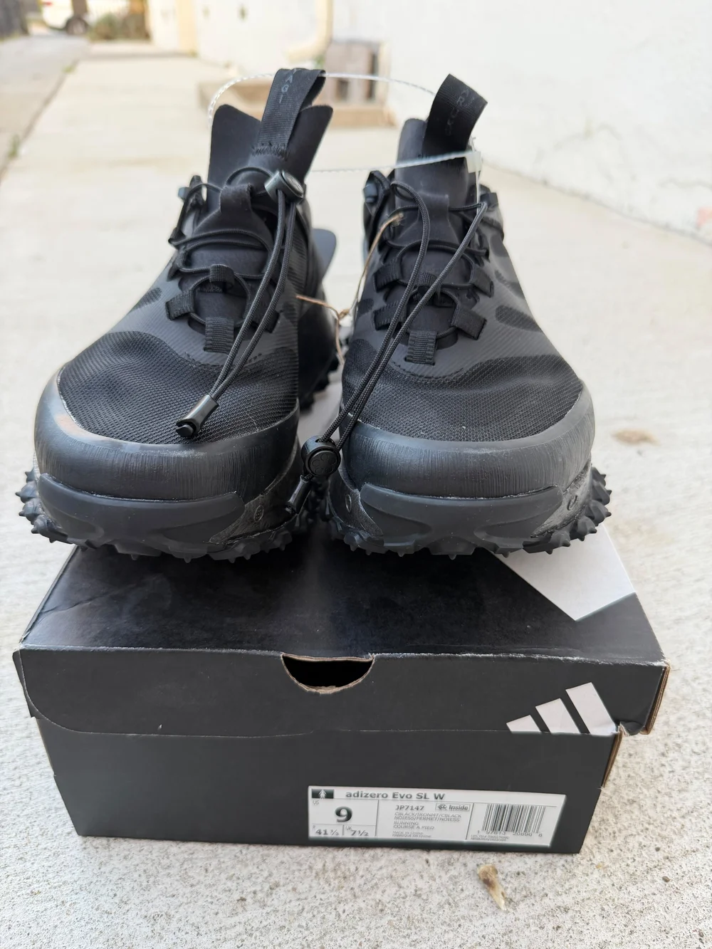 Aruku Yagi Men's Running Shoe - Black Make Me An Offer